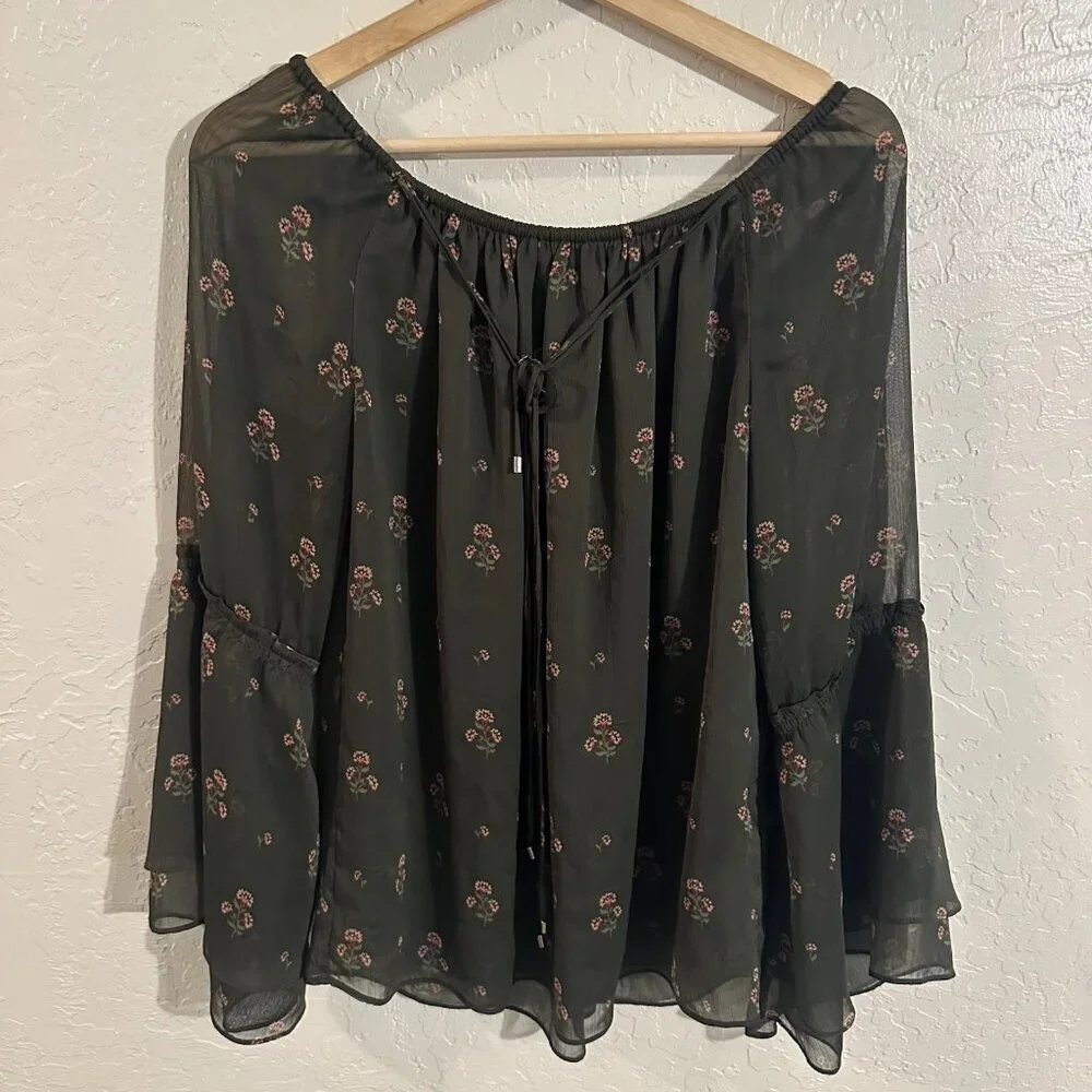 Y White House Black Market Olive Green Off Shoulder Floral Gauzy Boho Blouse - Picture 2 of 9